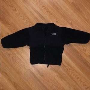 SOLD North face Denali fleece 6-12 mo black